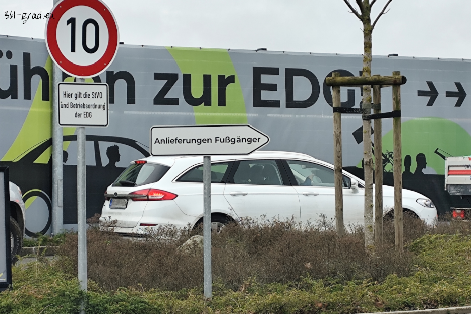 ©  EDG-Dortmund, Foto: 361-grad.eu - Schild: Anlieferung Fussgänger